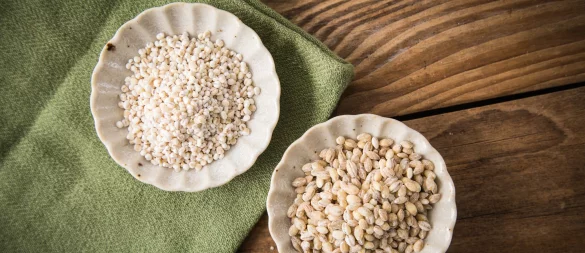 Graupen punkten mit deutlich mehr Ballaststoffen als Reis. - © Christin Klose/dpa-tmn