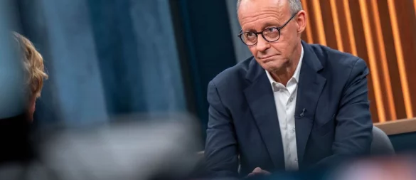Friedrich Merz äußert sich zum Videobeweis - © Thomas Ernst/NDR/ARD/dpa