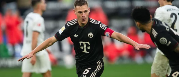 Bayerns Joshua Kimmich jubelt über sein Führungstor in Mönchengladbach. - © Marius Becker/dpa