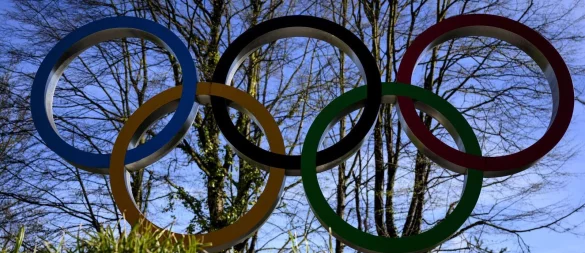 Bei den Olympischen Winterspielen werden russische Athleten in Wettbewerben der FIS-Sportarten nicht teilnehmen dürfen. - © Laurent Gillieron/KEYSTONE/dpa