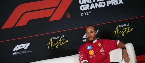 Bekommt Lewis Hamilton einen neuen Teamchef? - © John Locher/AP/dpa