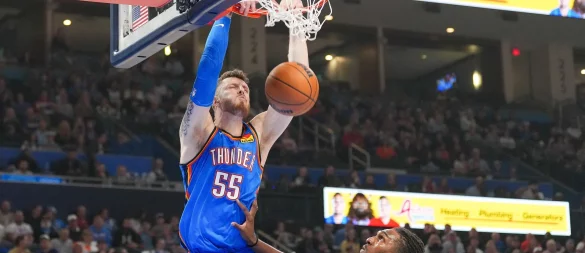 Hartenstein ist auch nach sieben Spielen noch ungeschlagen mit OKC. - © Kyle Phillips/AP/dpa