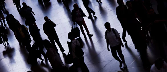 Die Polizei warnt vor Betrügern, die sich als «gestrandete» Touristen ausgeben, um an Bargeld zu kommen. - © Nicolas Armer/dpa/dpa-tmn