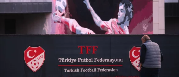 Mehr als 1000 Spieler sind wegen des Wettskandals gesperrt. - © Francisco Seco/AP/dpa