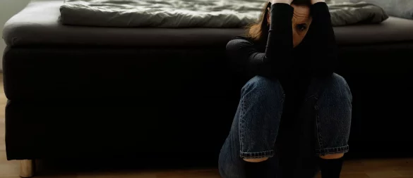 Seit ihrer Diagnose nimmt Michelle Antidepressiva . - © Simon Koy/ZDF/dpa