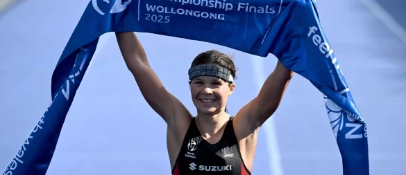 Erste deutsche Triathlon-Weltmeisterin über die olympische Distanz: Lisa Tertsch - © Dean Lewins/AAP/dpa