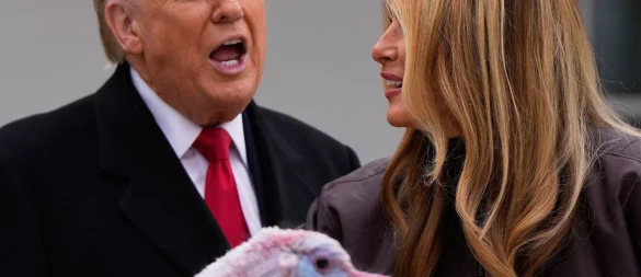 Eine alte Tradition - Der Präsident begnadigt vor dem Thanksgivingfest einen Truthahn. - © Julia Demaree Nikhinson/AP/dpa