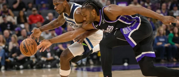 Edwards (links) spielte stark, zum Sieg in Sacramento reichte es nicht. - © Randall Benton/AP/dpa