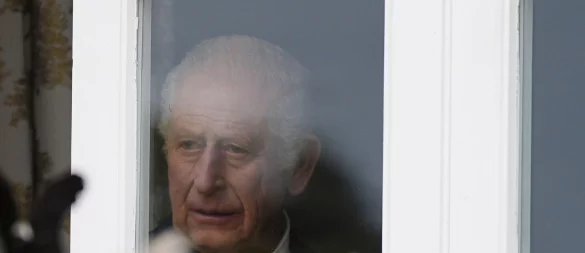 Der britische König Charles III. und seine Frau Camilla sind nach eigenen Angaben zutiefst schockiert und betrübt über den Angriff vor einer Synagoge in Manchester. (Archivbild) - © Aaron Chown/Pool PA/dpa