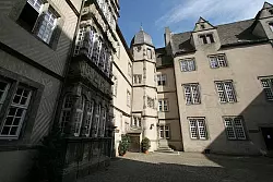 Das Schloss wird heute als Internat genutzt - © Foto: Schloss Varenholz