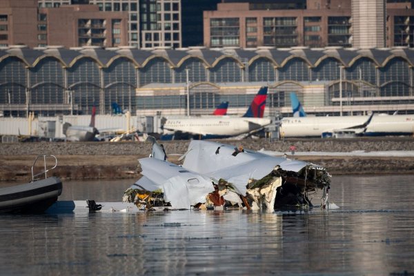 Die US-Luftfahrtbehörde nimmt die Hubschrauberrouten in Washington ins Visier. - © Petty Officer 1st Class Brandon/U.S. Coast Guard/AP/dpa