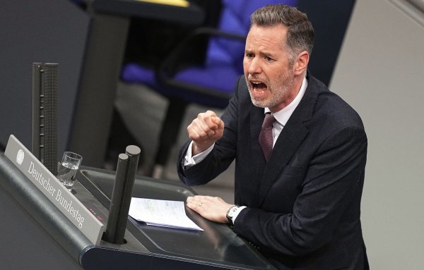 Christian Dürr, Fraktionsvorsitzender der FDP, rechnet ab mit der Migrationspolitik der Grünen. - © Michael Kappeler/dpa