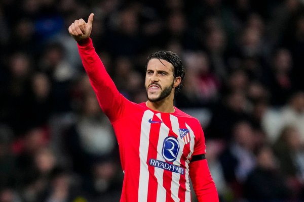 Bayer Leverkusen verpflichtet den früheren Atlético-Profi Hermoso. - © Manu Fernandez/AP/dpa