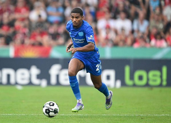 Adli verlässt Bayer Leverkusen. - © Bernd Weißbrod/dpa