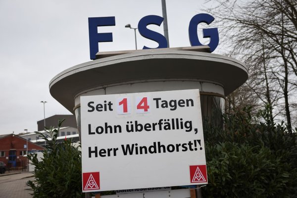 Nicht nur Gehälter wurden nicht oder nur verspätet gezahlt. - © Christian Charisius/dpa