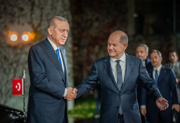 Lenkflugkörper und Tornados: Der Nato-Partner Türkei bekommt wieder in größerem Stil Rüstungsgüter "made in Germany". - © Michael Kappeler/dpa