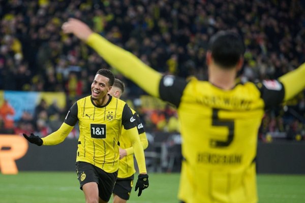 Felix Nmecha ebnete dem BVB mit seinem Tor den Sieg - © Bernd Thissen/dpa