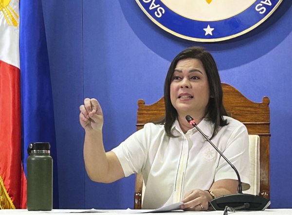 Die philippinische Vizepräsidentin Sara Duterte hat nach eigener Aussage für den Fall ihrer Ermordung dafür gesorgt, dass Präsident Marcos Jr. sterben soll. (Archivbild) - © -/kyodo/dpa