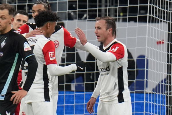 Eintracht Frankfurt bleibt dank eines Treffers von Mario Götze in der Bundesliga auf Erfolgskurs. - © Thomas Frey/dpa