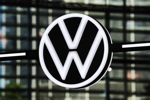VW will weiter Werke schließen. - © Swen Pförtner/dpa