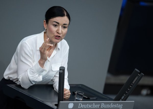 Piechotta entschuldigt sich am Abend schriftlich. (Archivbild) - © Hannes P. Albert/dpa