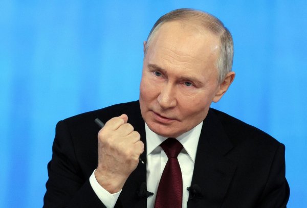 Kremlchef Wladimir Putin kündigt einen Vergeltungsschlag für Drohnenangriffe gegen die Millionenstadt Kasan an. (Archivbild) - © Gavriil Grigorov/Pool Sputnik Kremlin/AP/dpa
