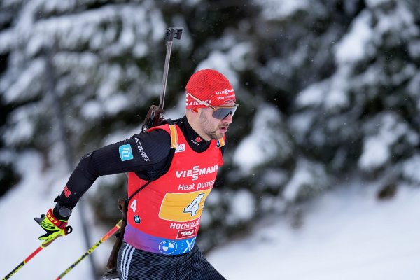Danilo Riethmüller wird sensationell Zweiter im Massenstart. - © Matthias Schrader/AP/dpa