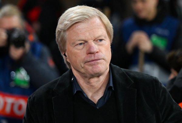 Oliver Kahn ist gespannt auf die Entscheidung von Bayer-Star Florian Wirtz. - © Sven Hoppe/dpa