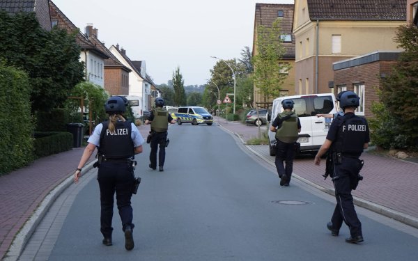 Im September gab es in Selm einen großen Polizeieinsatz, weil ein 96-Jähriger Vater auf seine Tochter geschossen haben soll. (Archivbild) - © 7aktuell.de | Dean Klassen/7aktuell.de/Dean Klassen/dpa