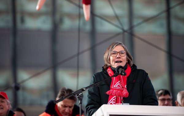 Vermisst Angebote des VW-Managements: IG-Metall-Chefin Christiane Benner. (Archivbild) - © Fabian Strauch/dpa