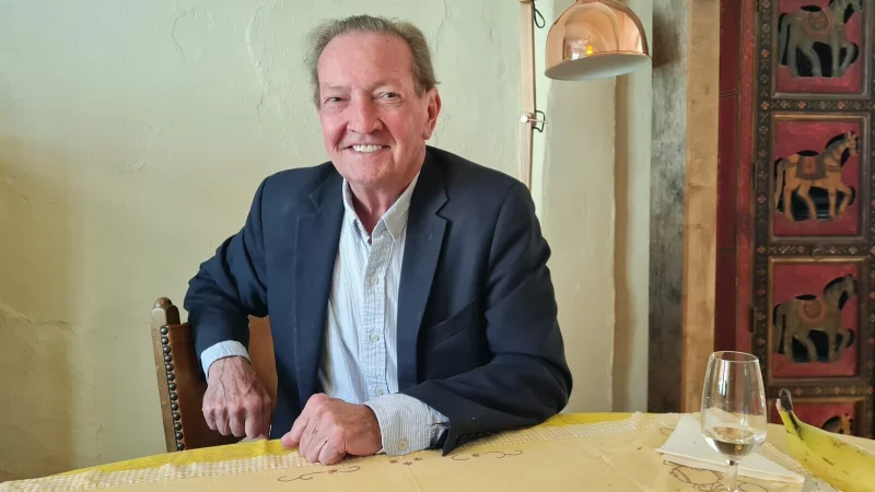 Martin Walker ist großen Staatschefs hautnah begegnet, als Korrespondent des britischen Guardian war er sowohl in Moskau als auch in Washington stationiert. Im Gespräch mit der LZ erinnert er sich an diese Zeit. - © Marianne Schwarzer