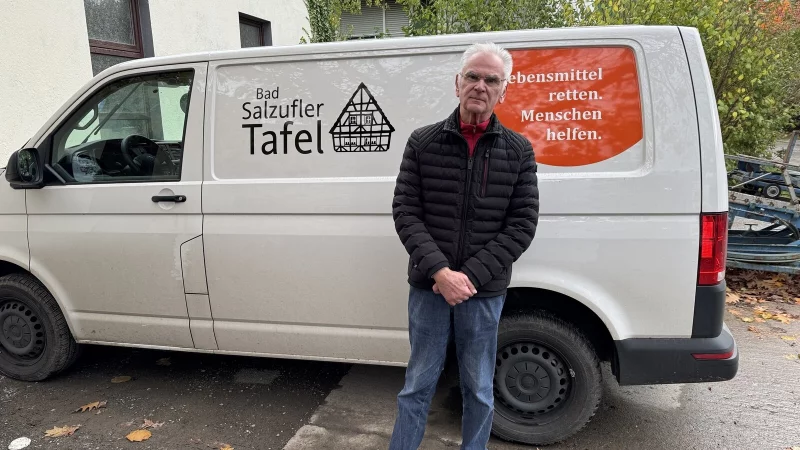 Dr. Dr. Ralf Faber hofft auf Unterstützung in der Weihnachtszeit. - © Sven Kienscherf