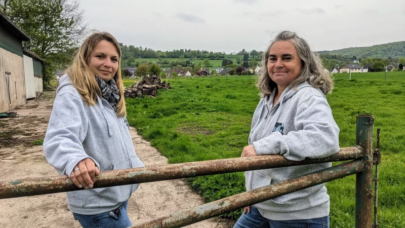 Die Vorst&auml;nde Melanie Schneider und Nicole Bode freuen sich &uuml;ber die guten Bedingungen an dem neuen Standort in Stahle. - &copy; Burkhard Battran