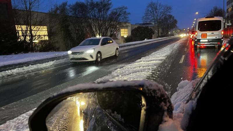 Auf dem Detmolder Nordring lief der Verkehr am Mittwochmorgen wie gewohnt. - &copy; Seda Hagemann