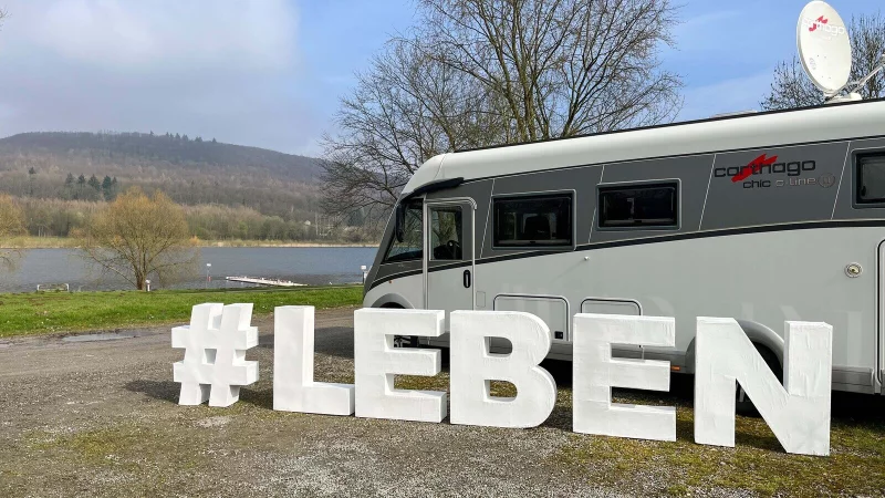 Die Polizei Lippe l&auml;dt Camper zum Wiegen ihrer Mobile. - &copy; Polizei Lippe