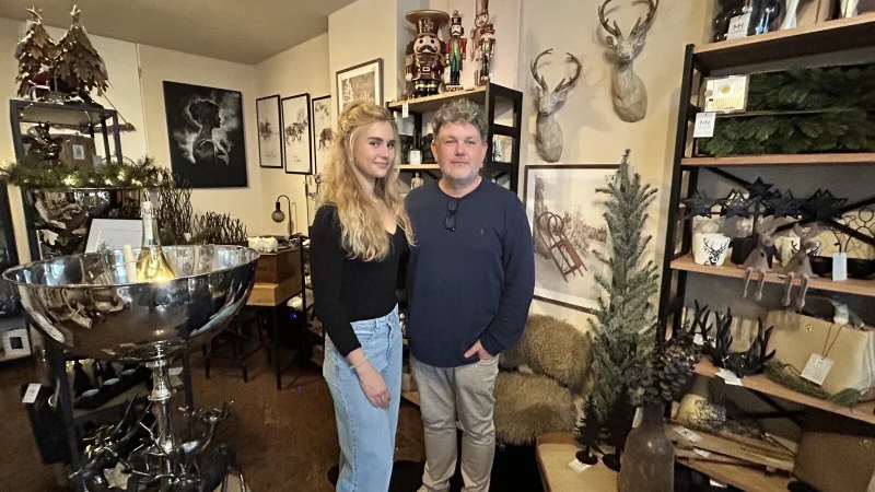 Maureen und Marcus Hanke er&ouml;ffnen mit "MH Living" ein neues Gesch&auml;ft in der Bad Oeynhausener Innenstadt. - &copy; Nicole Sielermann