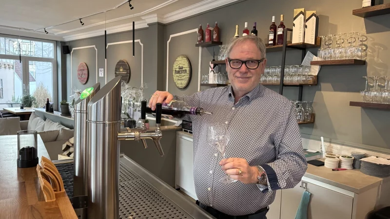 Harry Lappenbusch hat das "Harry&acute;s am Hafermarkt" er&ouml;ffnet und sich damit gastronomisch vergr&ouml;&szlig;ert. - &copy; Sandra Castrup