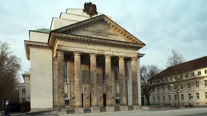 Das Landestheater in Detmold ist für den Landesverband eine Dauerbaustelle. Hier ist eigentlich immer was zu tun; auch 2026 soll eine sechsstellige Summe in das Gebäude fließen. - © Landestheater