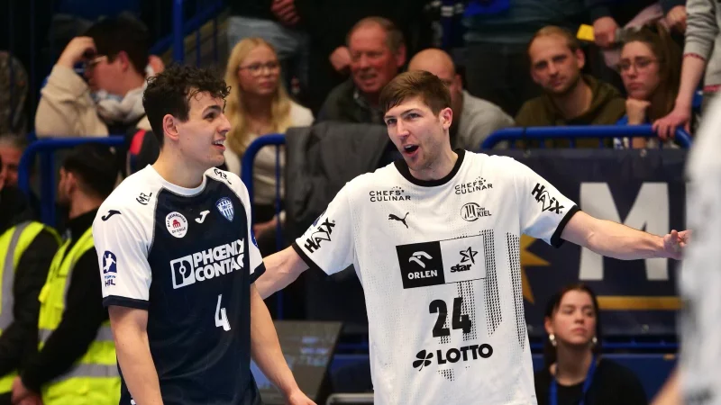 Lukas Zerbe hat noch immer einen guten Draht zu Samuel Zehnder (links) und seinen TBV-Kumpels. - © Jörg Hagemann