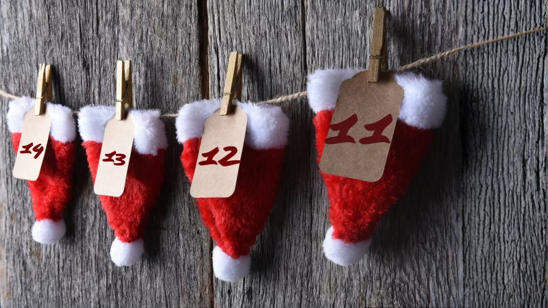Welche Geschichte verbirgt sich hinter dem heutigen Türchen? Im LZ-Adventskalender gibt es jeden Tag etwas zum Rätseln. - © Montage: Canva/LZ