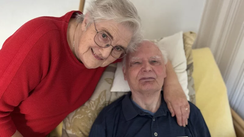 Ursula und Gerhard Weber sind seit 60 Jahren verheiratet und haben ich auf Reinholdi kennengelernt. - &copy; Sandra Castrup