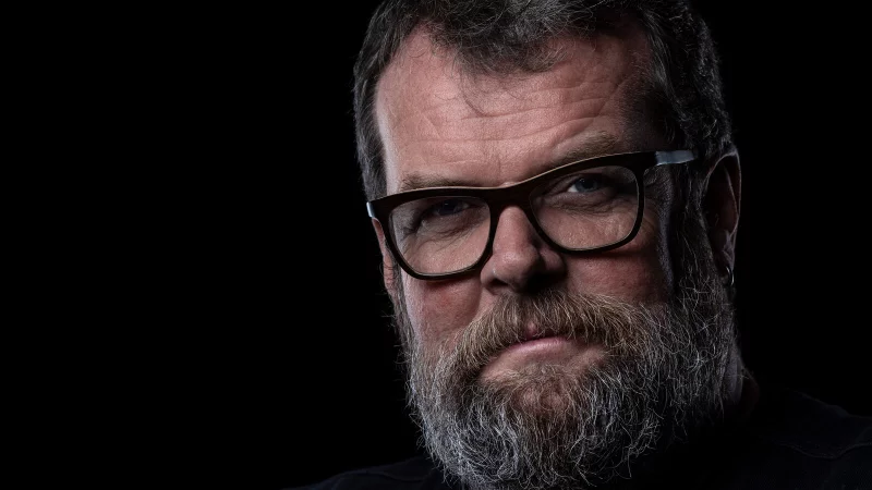 Sprachgewaltig wie immer: Jochen Malmsheimer kommt ins Detmolder Sommertheater. - &copy; Dominic Reichenbach