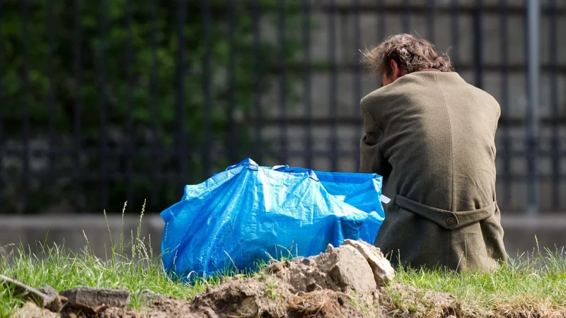 117.885 wegen Wohnungslosigkeit untergebrachte Menschen wurden zum 31. Januar 2025 in NRW erfasst. - &copy; picture alliance / dpa