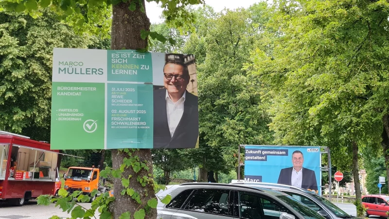 Die Kommunalwahl am 14. September wirft auch in Lippe ihre Schatten voraus: Allerorten bev&ouml;lkern die Konterfeis der Kandidaten das Stra&szlig;enbild - &copy; Marianne Schwarzer