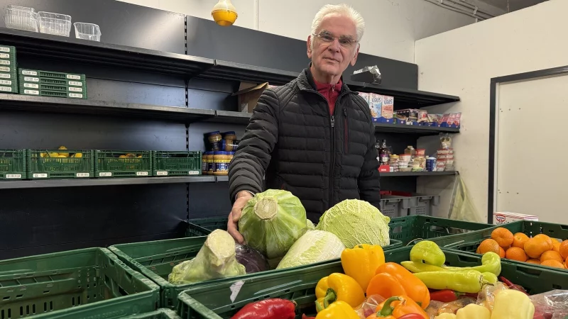 Dr. Dr. Ralf Faber f&uuml;hrt jetzt die Tafel Bad Salzuflen. - &copy; Sven Kienscherf