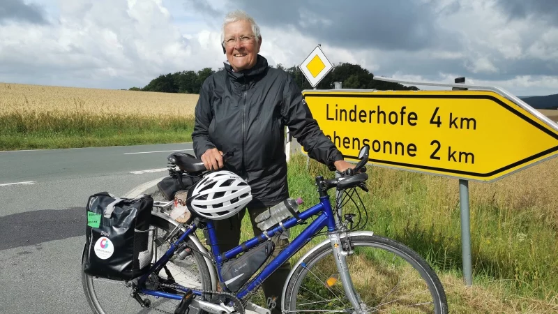 Dr. Marta Binder aus Bielefeld radelt f&uuml;r den guten Zweck. - &copy; Sylvia Frevert