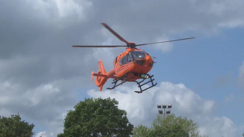 Hubschrauber im Rettungseinsatz. - &copy; J&ouml;rn Fries