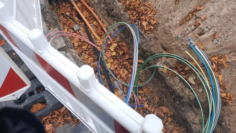 Bald sollen auch die Extertalerinnen und Extertaler über schnelleres Internet dank Glasfaser verfügen. - © Symbolbild: Lorraine Brinkmann