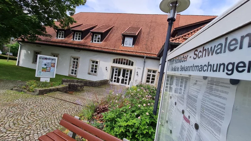 Nachdem der Wahlausschuss am Dienstagabend die Kandidatenvorschläge der AfD zurückgewiesen hat, ist es fraglich, ob die Partei in Schieder-Schwalenberg bei der Kommunalwahl im September antreten kann. Sollte die AfD tatsächlich wie angekündigt Einspruch erheben, hat das letzte Wort darüber der Kreiswahlausschuss, der am 24. Juli tagt. - © Marianne Schwarzer