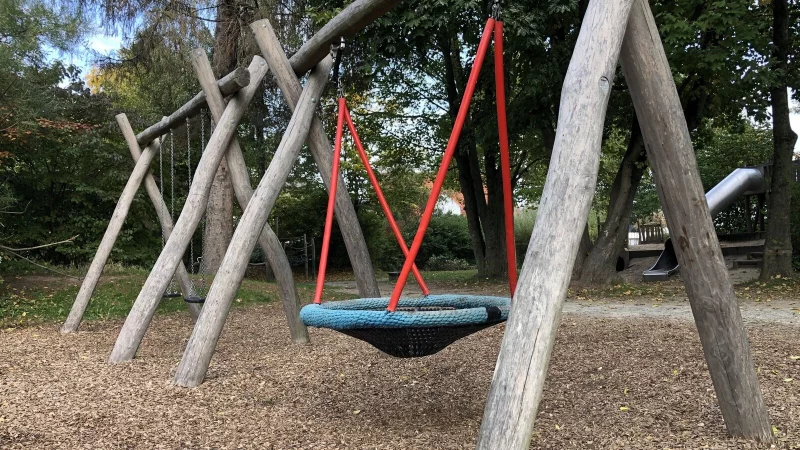 Der Spielplatz am Montessoriweg ist 2019 aufgewertet worden. Die Stadt will alle Anlagen perspektivisch interessanter gestalten. - &copy; Sven Kienscherf